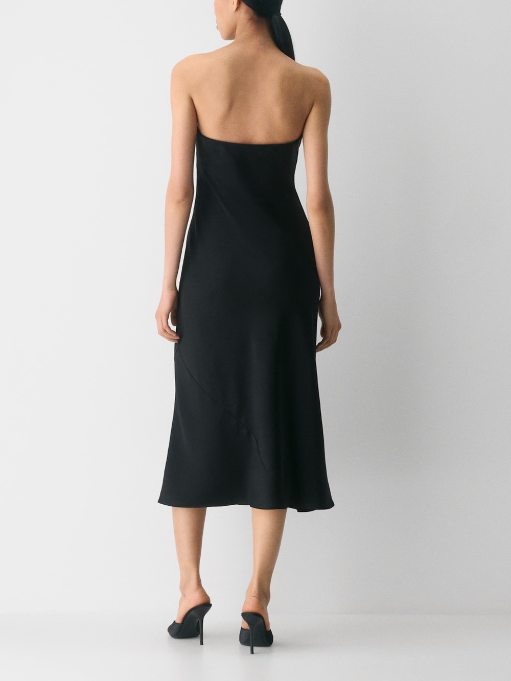 ARITZIA - Charmaine Satin Dress - Picture 4 of 6